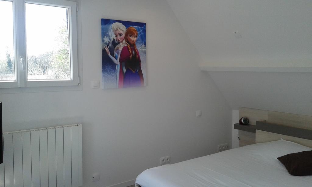 Chambres D'Hotes Poirier Bazin Montry Zewnętrze zdjęcie